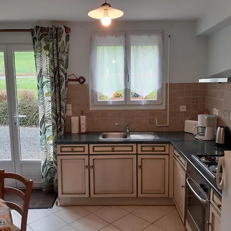 Holiday home De La Querulliere Jusqu'a 5 Personnes *