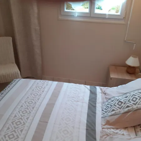 Holiday home De La Querulliere Jusqu'a 5 Personnes *